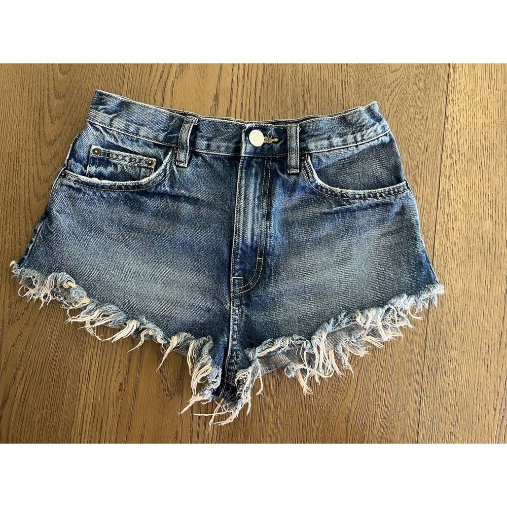 Pull & Bear Shorts 4 Denim Jean Blue Medium Wash Cut Off Booty High Waist Fringe
